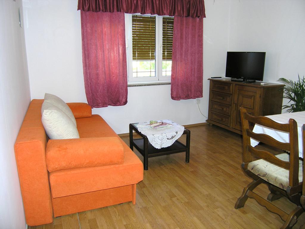 Apartment Julija Veglia Exterior foto
